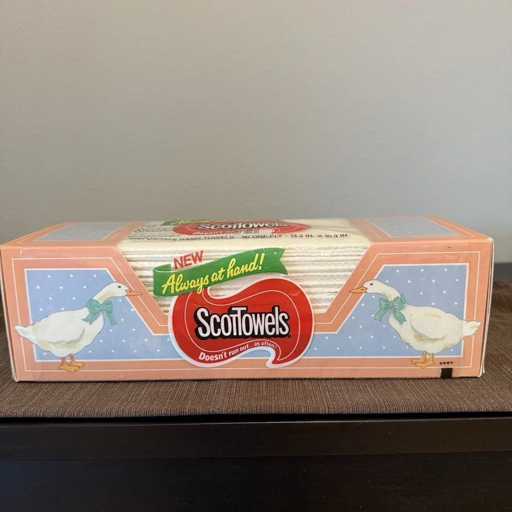 SCOTTOWELS Disposable‎ Hand Towels NEW Vintage 1987 Scott Towels 50 Ct GOOSE